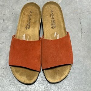 A.‎ Giannetti Orange suede comfortable mules made in Italy / Size 6.5 / Uu-1